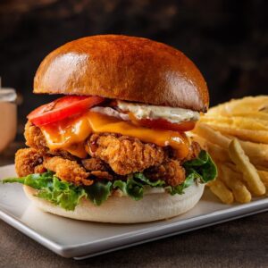 CHEESY BURGER & CHIPS